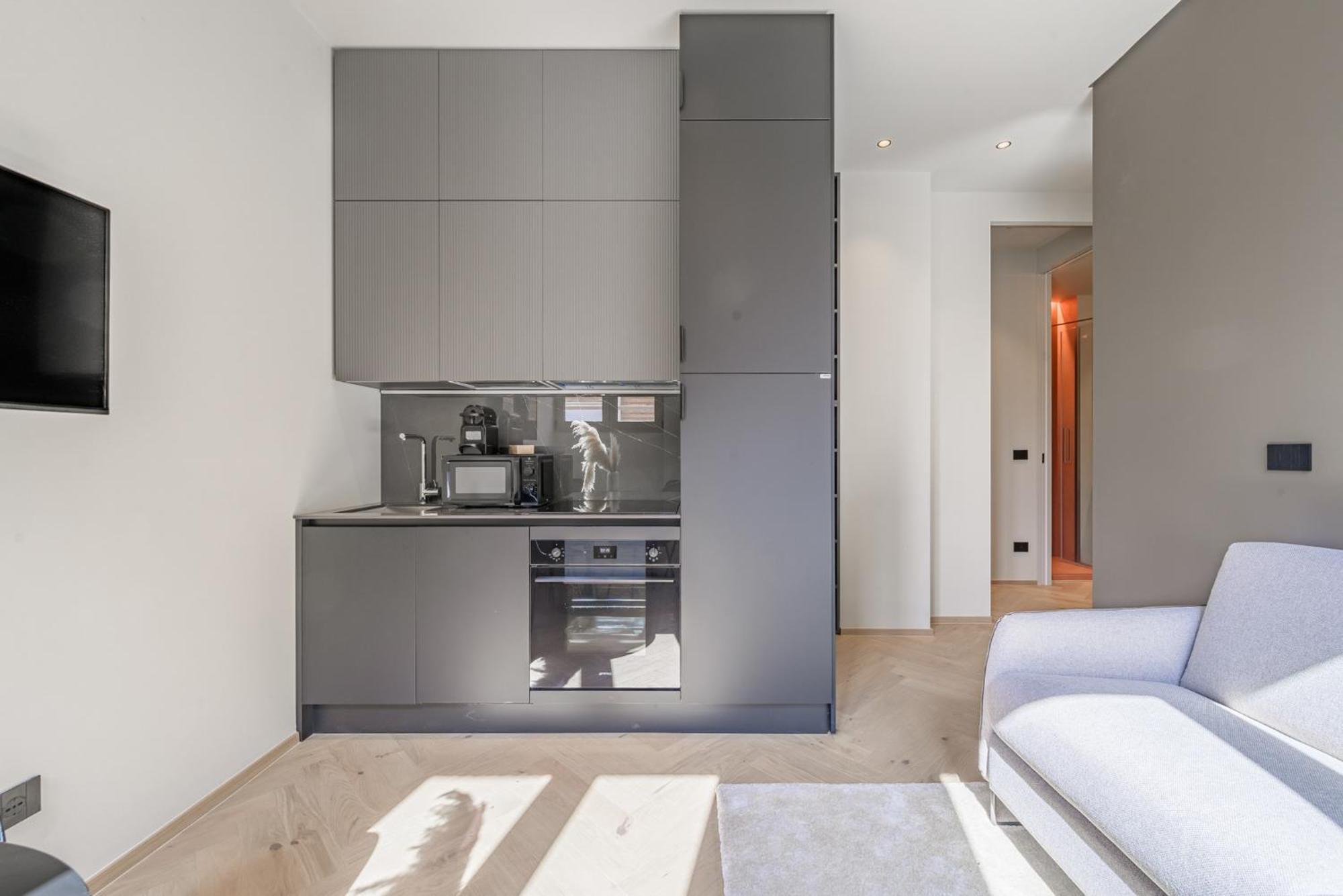 Luxury Suite Nel Cuore Di Milano Bagian luar foto
